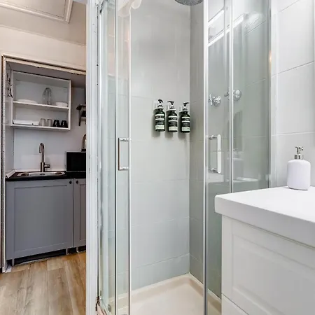 Elegante Monolocale A 5 Min Del Vaticano Apartmán Řím